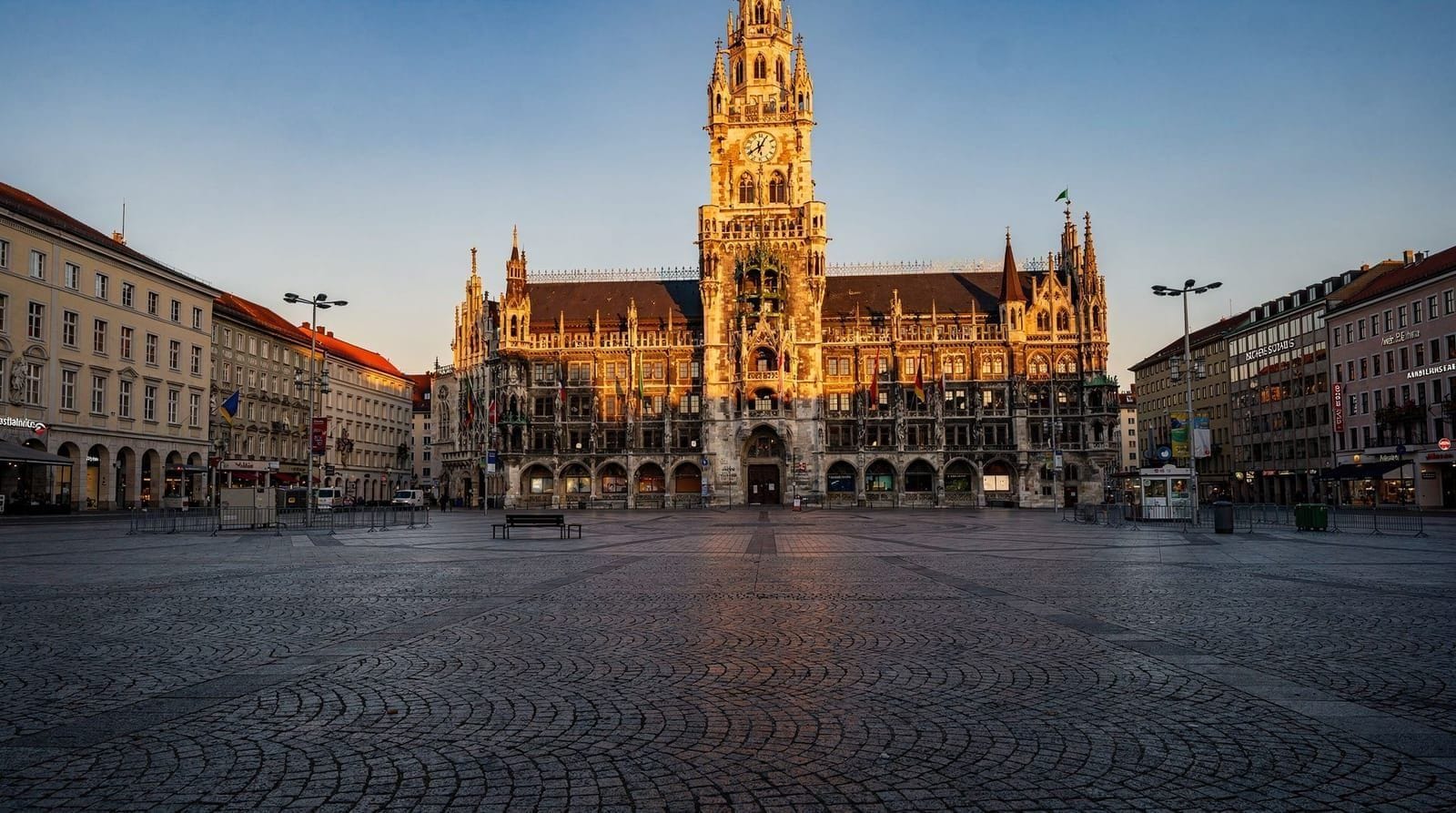 48 hours in Munich — a practical two-day itinerary — How to spend 48 hours in Munich intelligently. Day-by-day plan covering the Alts