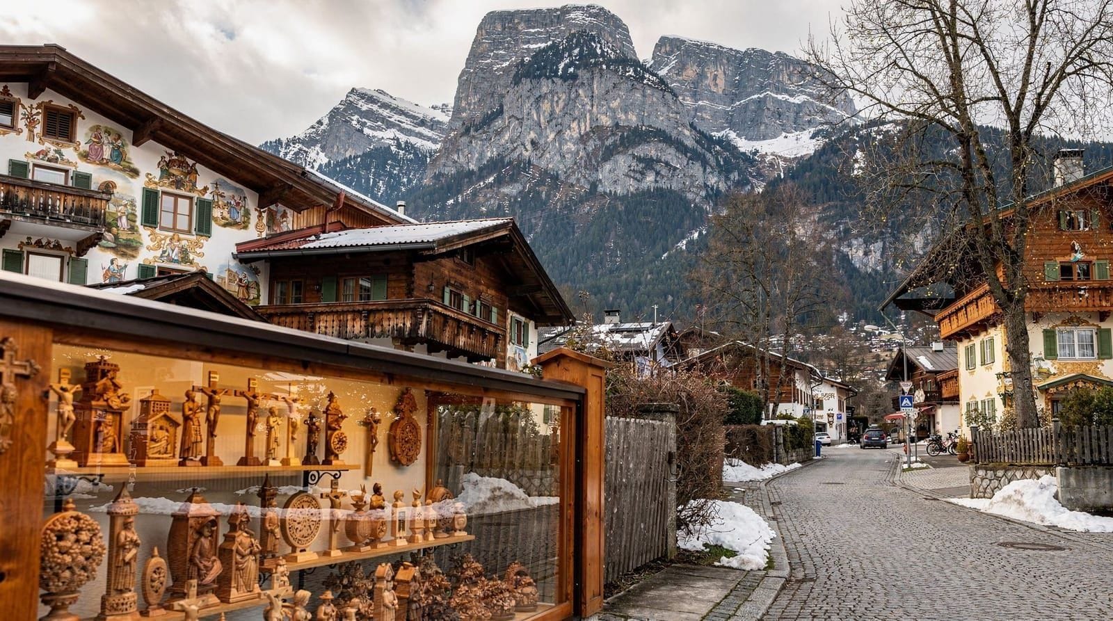 Oberammergau — Passion Play village and gateway to Linderhof, Bavaria