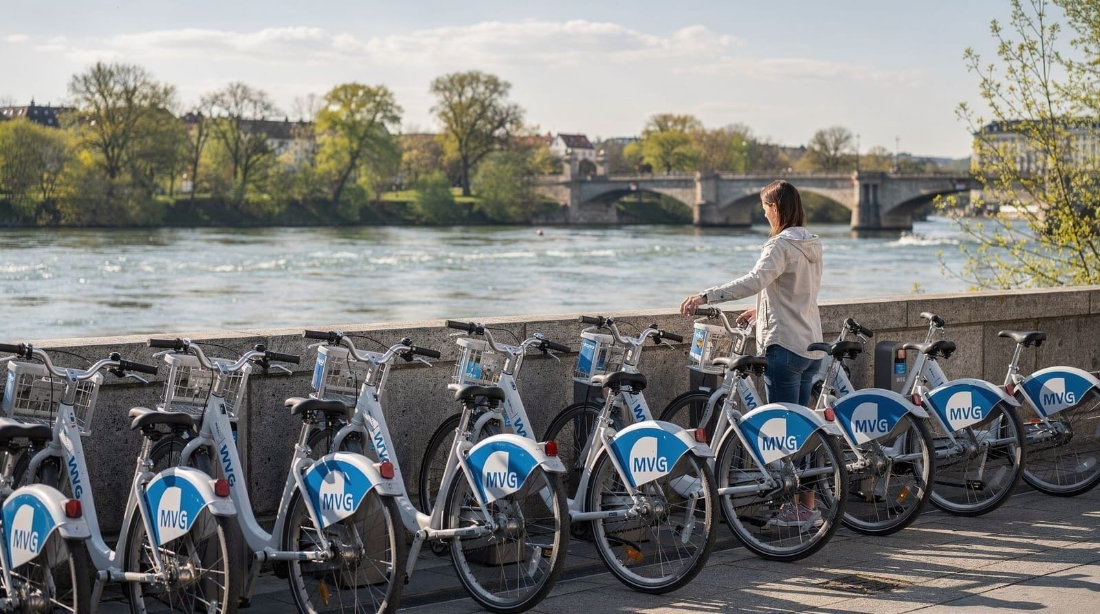 Munich bike rental guide — prices, stations and routes for 2026 — How to rent a bike in Munich in 2026. MVG Rad dockless bikes, Donkey Republic, r