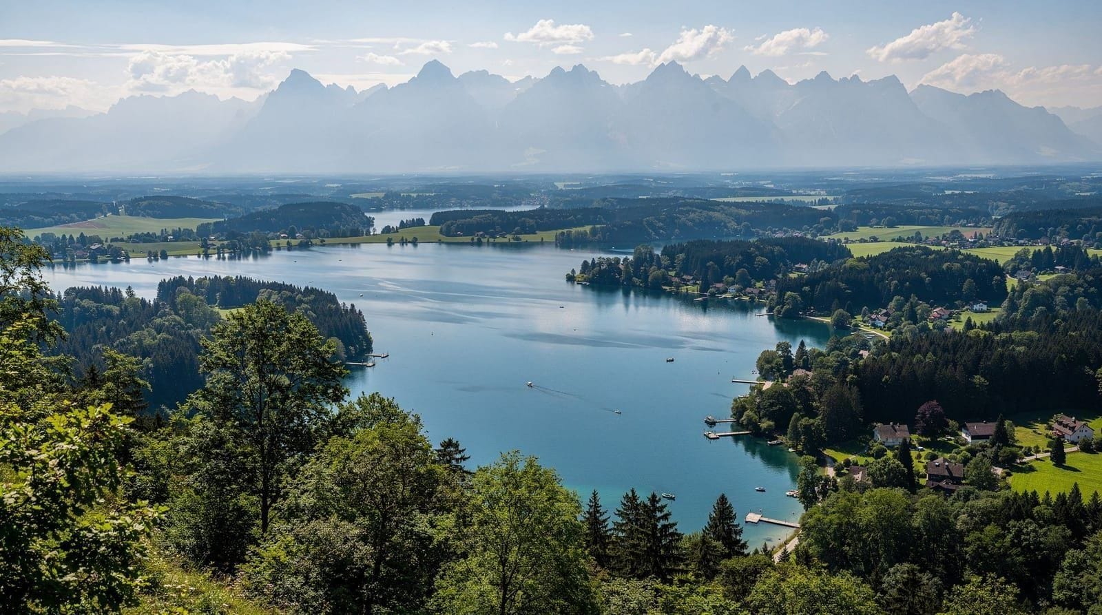 Munich lakes guide: Starnberger See, Tegernsee, Ammersee and Chiemsee day trips — Day trips from Munich to Bavaria's lakes: Starnberger See (S6), Ammersee (S8), T