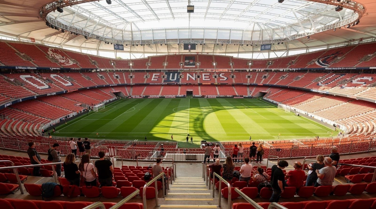 Allianz Arena tour Munich review 2026 — FC Bayern fan guide — Honest review of the Allianz Arena tour in Munich: what's included, match day vs